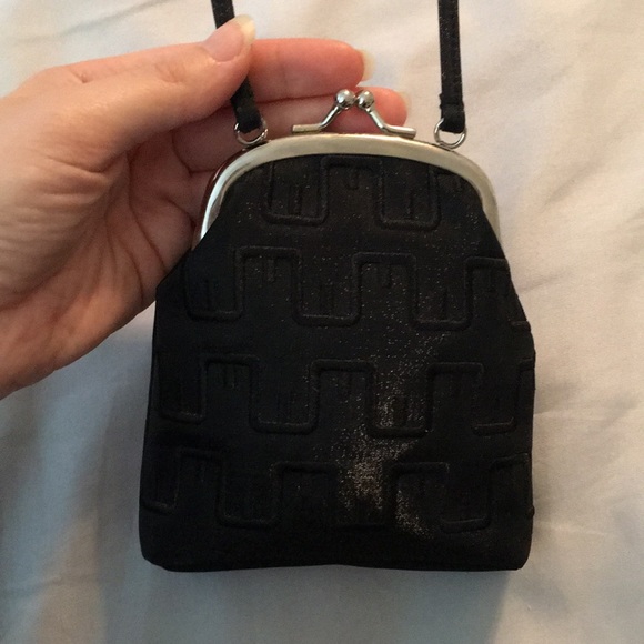 Milano Silky Glittery Night-Out Wristlet - Picture 5 of 17